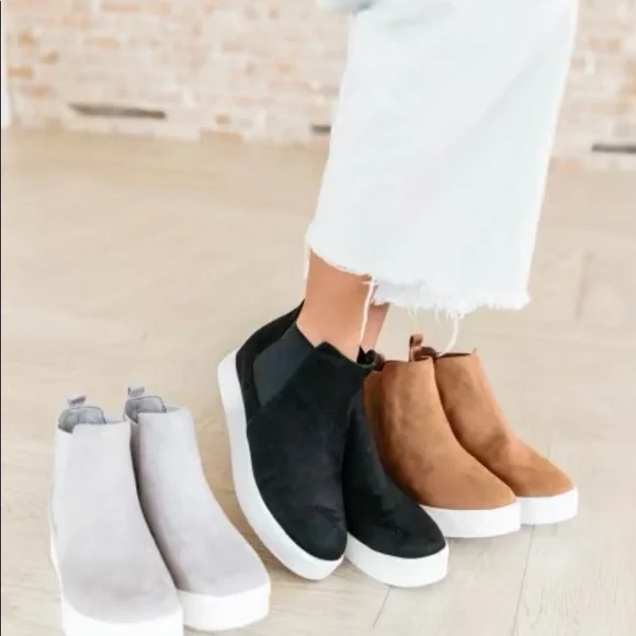 Wedge sneaker - Picture 3 of 6